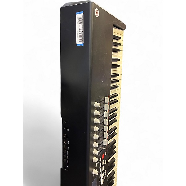 Used 2010s Akai MPK88 Midi MIDI Controller