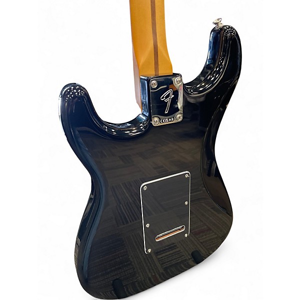 Used Fender PLAYER II STRATOCASTER Black Solid Body Electric Guitar