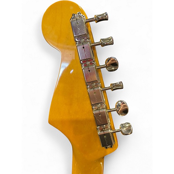 Used Fender AMERICAN VINTAGE II 1961 STRATOCASTER 3 Color Sunburst Solid Body Electric Guitar