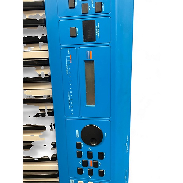 Used Yamaha MX61 61 Key Keyboard Workstation