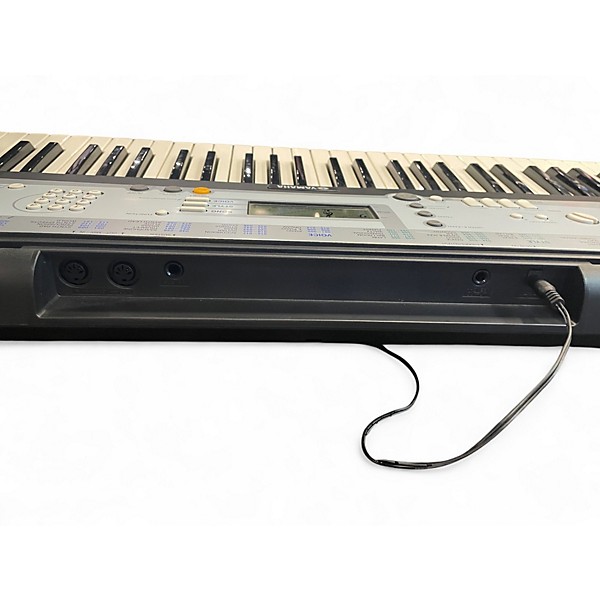 Used Yamaha YPT200 Portable Keyboard