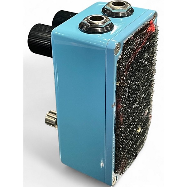 Used Red Witch Seven Sisters Eve Tremolo Effect Pedal