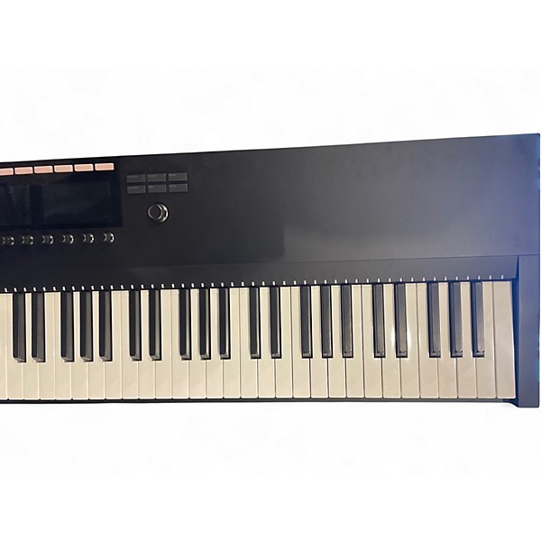 Used Native Instruments Komplete Kontrol S88 MIDI Controller