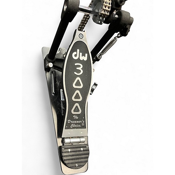 Used DW 3000 Series Single Single Bass Drum Pedal
