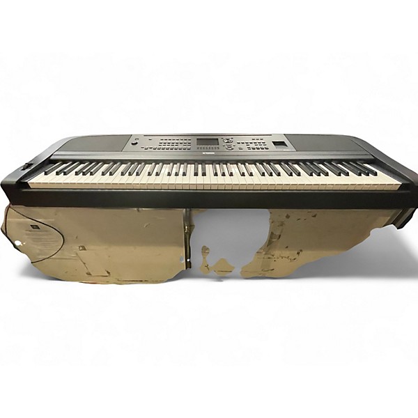 Used Yamaha DGX640 88 Key Digital Piano