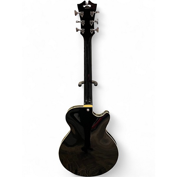 Used D'Angelico Deluxe DH Matte Plum Electric Guitar