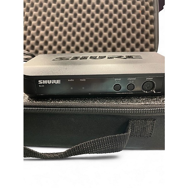 Used Shure BETA 58A BLX4 Handheld Wireless System