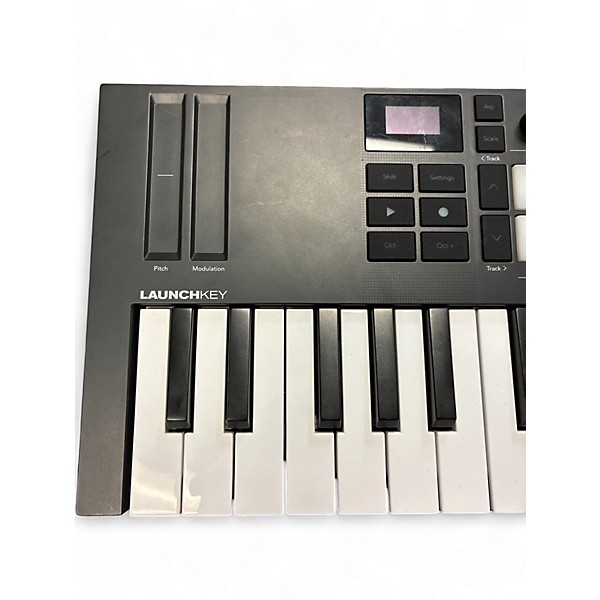 Used Novation launchkey mini 37 mk4 MIDI Controller