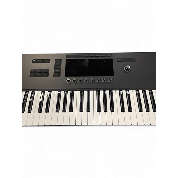 Used Native Instruments Komplete Kontrol S61 MK3 MIDI Controller