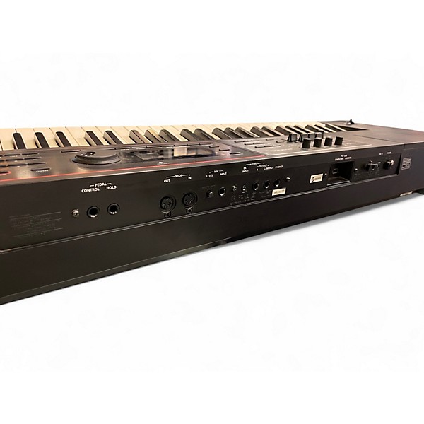 Used Roland JUNO DS88 Keyboard Workstation