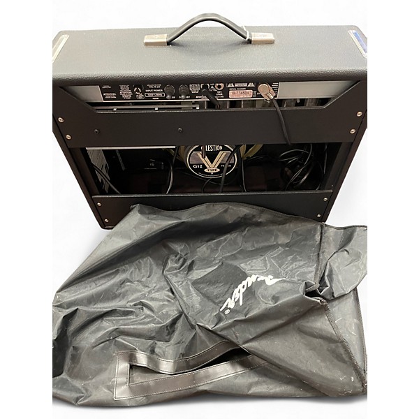 Used Fender Deluxe Reverb 22W 1x12 Tube Guitar Combo Amp