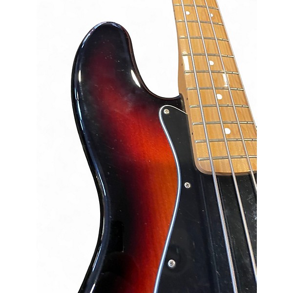 Used 2019 Fender Player Jazz Bass 2 Color Sunburst Electric Bass Guitar