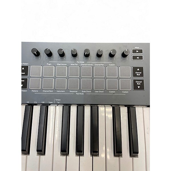 Used Novation flkey 49 MIDI Controller
