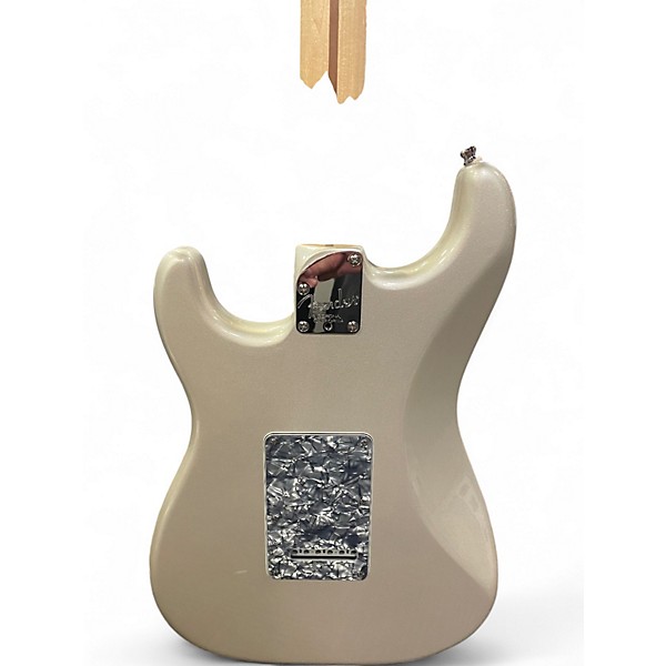 Used Fender American Deluxe Stratocaster silver Solid Body Electric Guitar