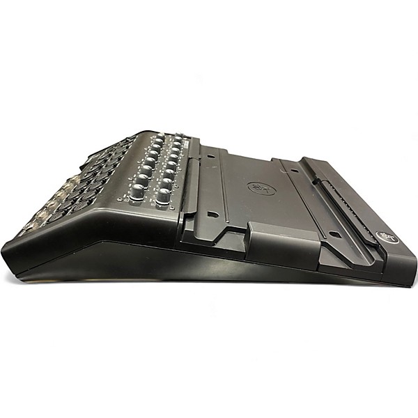 Used Mackie DL1608 Digital Mixer