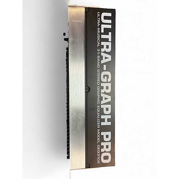 Used Behringer ULTRA GRAPH PRO Equalizer