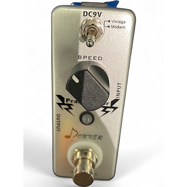 Used Donner Pearl Tremor Effect Pedal