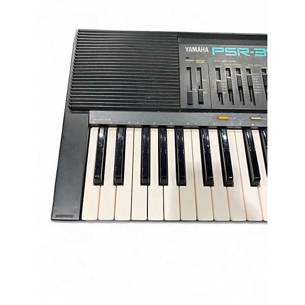 Used Yamaha PSR36 Portable Keyboard
