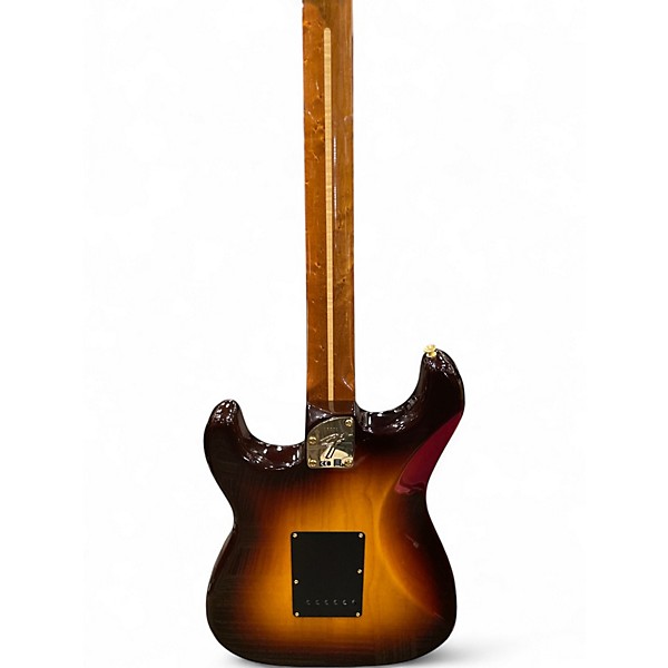 Used Fender 2024 Am Custom NOS Strat 2 Tone Sunburst Solid Body Electric Guitar