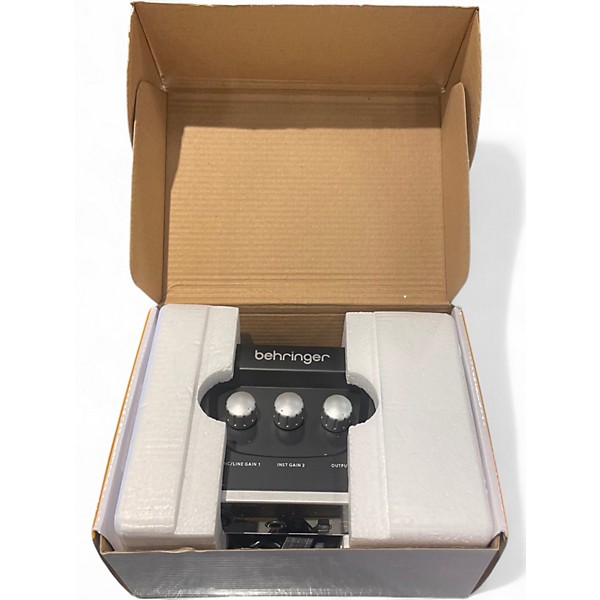 Used Behringer U-Phoria UM2 Audio Interface
