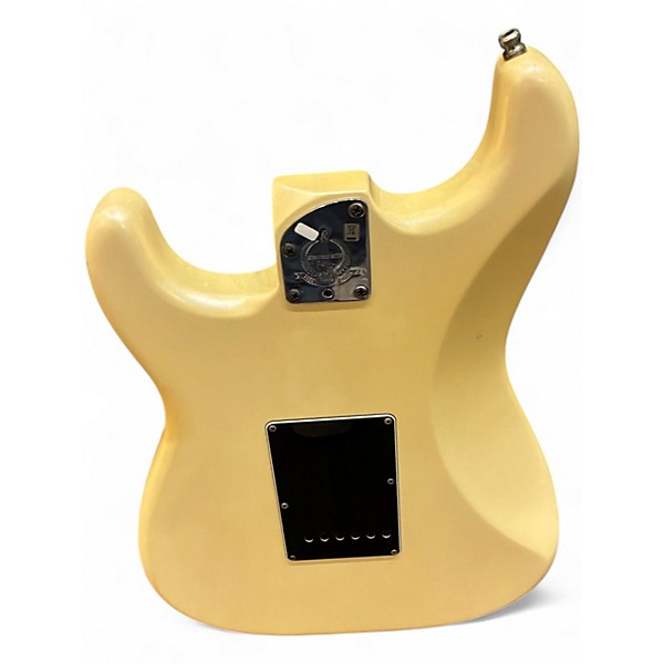 Used 2014 Fender American Elite Stratocaster Olympic Pearl Solid Body Electric Guitar