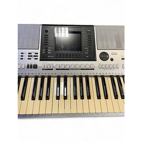 Used Yamaha PSR S900 Keyboard Workstation
