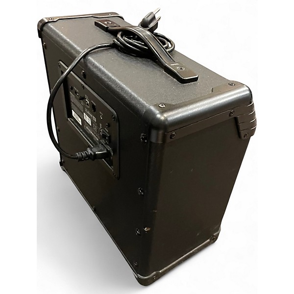 Used Line 6 Spider V 30 1x8 Guitar Combo Amp