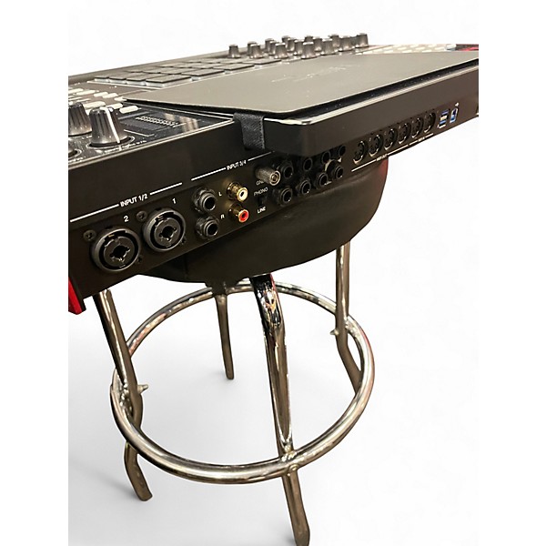 Used Akai Professional MPCX Production Controller