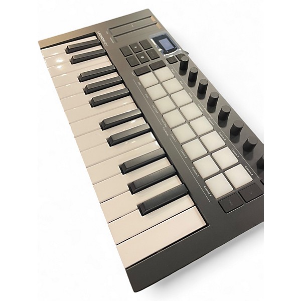 Used Novation Launchkey 25 Key MIDI Controller
