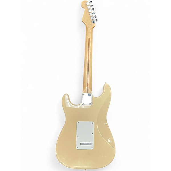 Used 2008 Fender Standard Stratocaster Olympic White Solid Body Electric Guitar