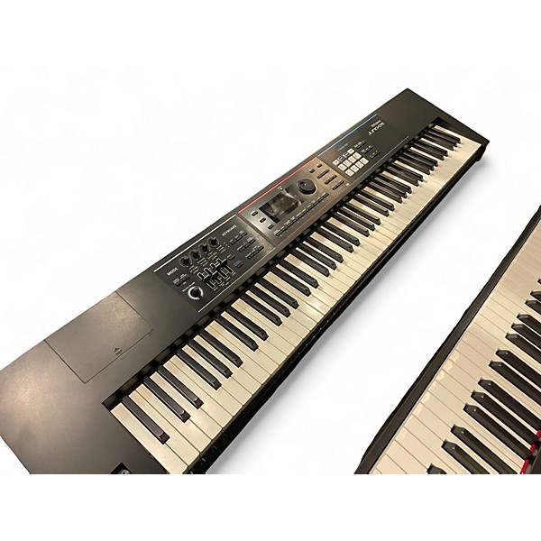 Used Roland juno-ds Keyboard Workstation