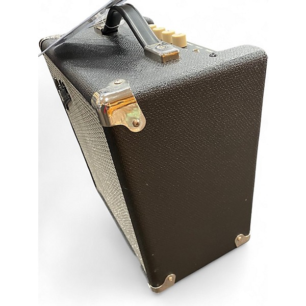 Used Fender Rumble 15 15W 1X8 Bass Combo Amp