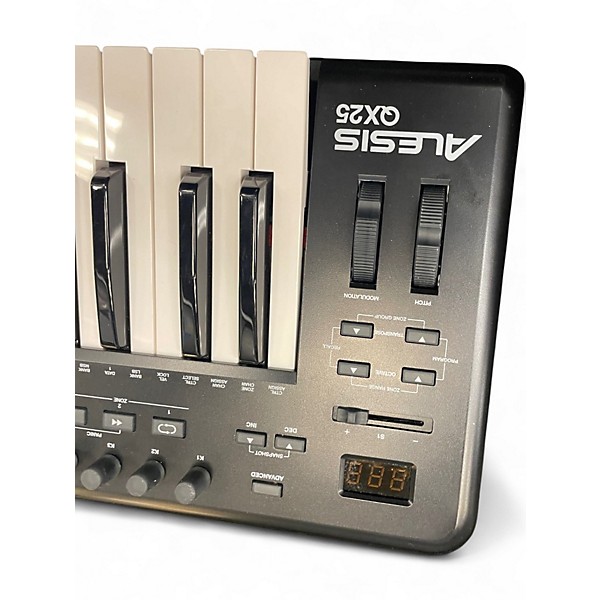 Used Alesis QX25 25 Key MIDI Controller