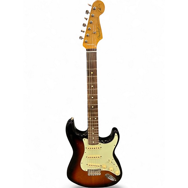 Used 2022 Fender Artist Series Robert Cray Stratocaster 3 Tone Sunburst Solid Body Electric Guitar