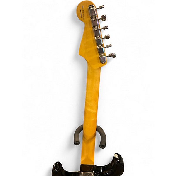 Used 2022 Fender Artist Series Robert Cray Stratocaster 3 Tone Sunburst Solid Body Electric Guitar