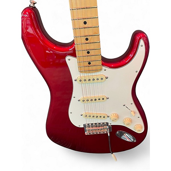 Used 2015 Fender American Special Stratocaster Candy Apple Red Solid Body Electric Guitar