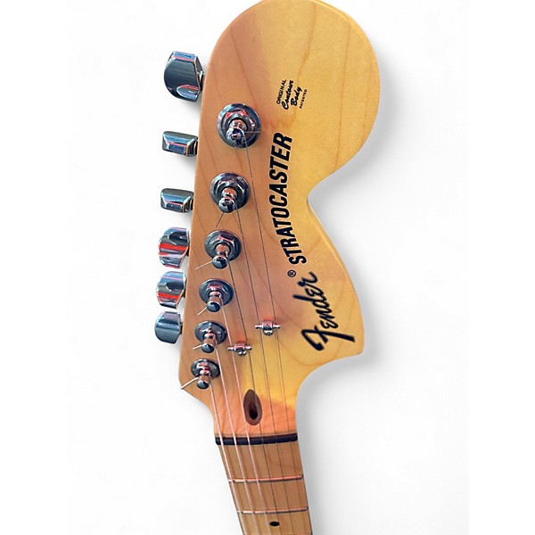 Used 2015 Fender American Special Stratocaster Candy Apple Red Solid Body Electric Guitar