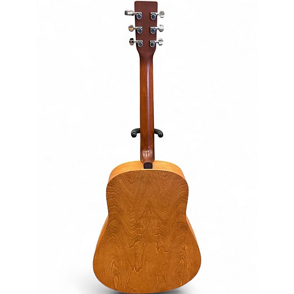 Used Art & Lutherie Srpuce Dreadnought Natural Acoustic Guitar