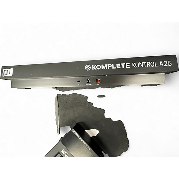 Used Native Instruments Komplete Kontrol A25 MIDI Controller
