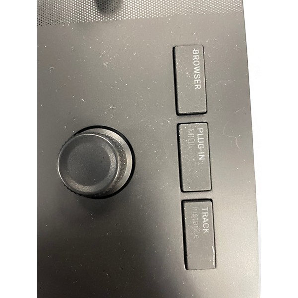 Used Native Instruments Komplete Kontrol A25 MIDI Controller
