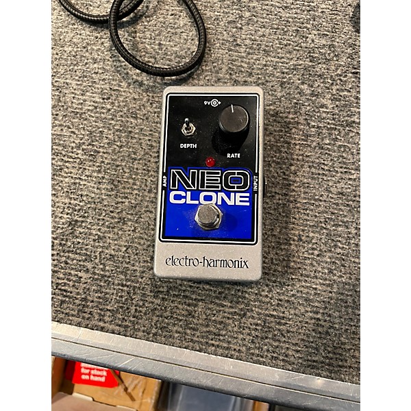 Used Electro-Harmonix Neo Clone Analog Chorus Effect Pedal
