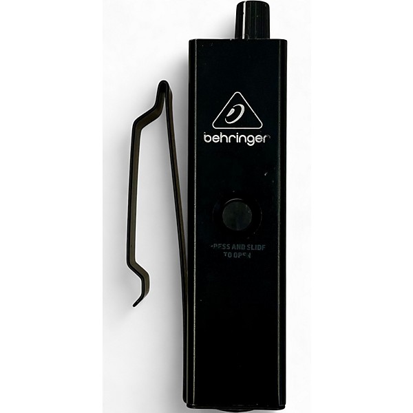 Used Behringer Powerplay P2