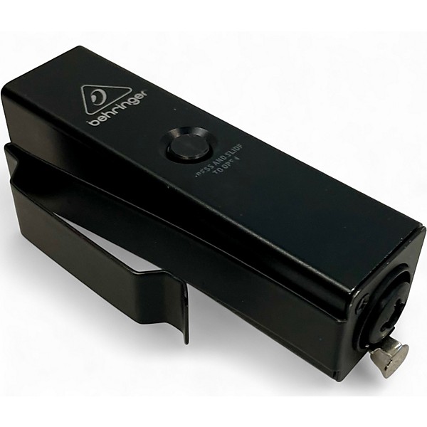 Used Behringer Powerplay P2