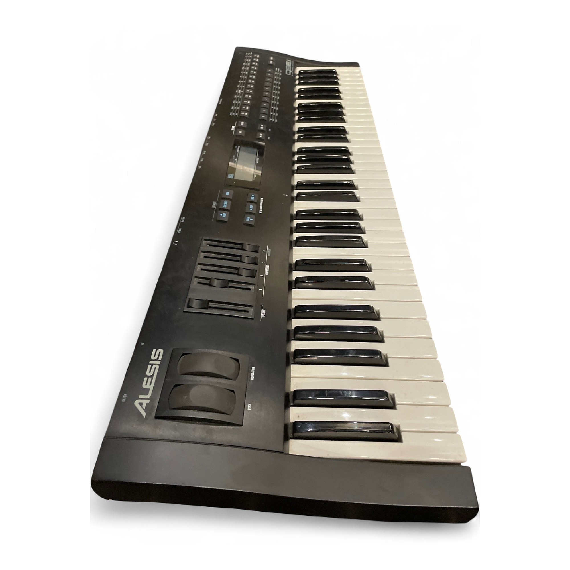 Used Alesis QS6.1 Keyboard Workstation | Guitar Center