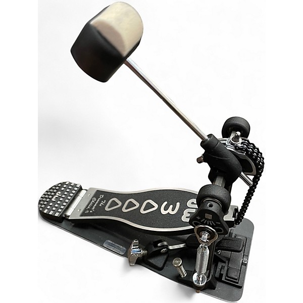 Used DW 3000 Series Single Single Bass Drum Pedal