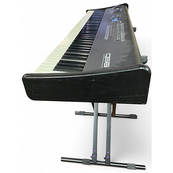 Used Alesis QS8.1 Keyboard Workstation