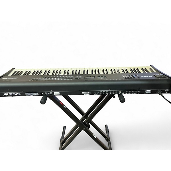 Used Alesis QS8.1 Keyboard Workstation