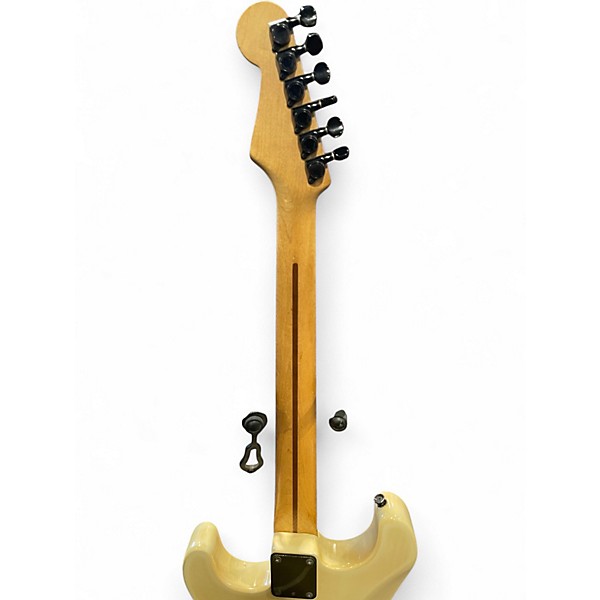 Vintage 1987 Fender sf-451 boxer stratocaster Alpine White Solid Body Electric Guitar