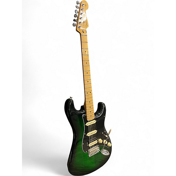 Used 2021 Fender Player Stratocaster BRITISH RACING GREEN Solid Body Electric Guitar
