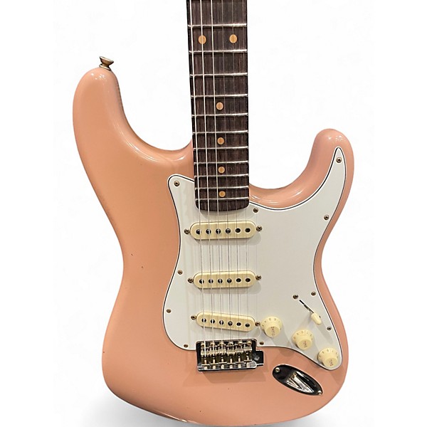 Used Fender Custom Shop 62 Journeyman  Relic Stratocaster Dirty Shell Pink Solid Body Electric Guitar